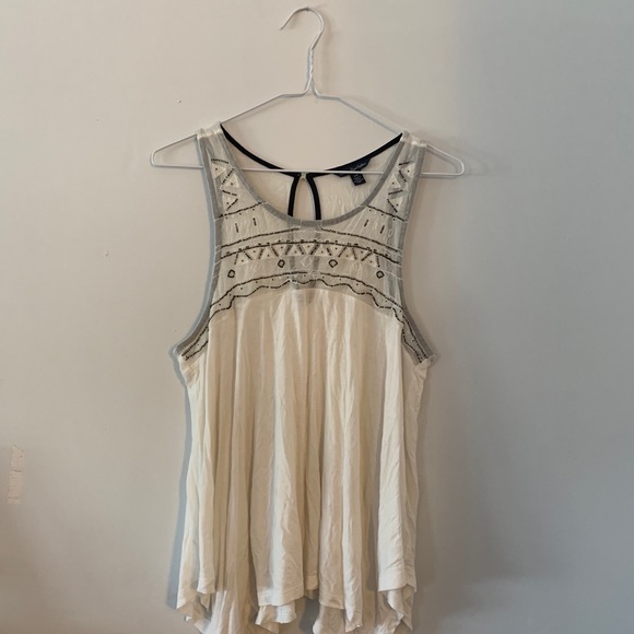 Beaded tank top - Picture 2 of 4